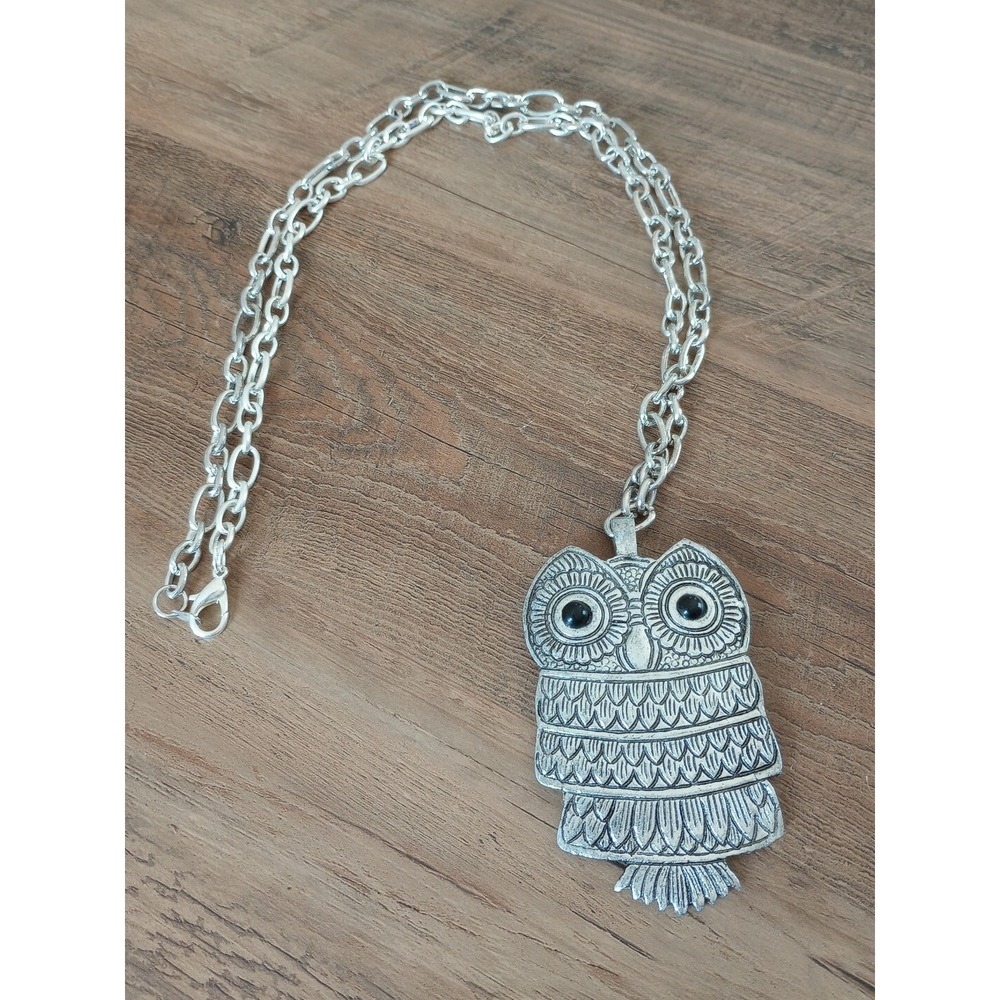 Vintage Silver Pewter Owl Pendant Necklace with Link Chain/Lobster Claw Clasp